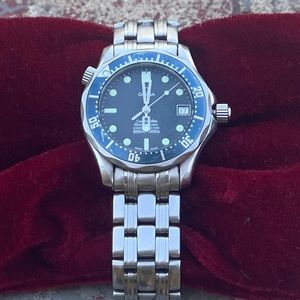 “007” Omega Watch Seamaster Professional Chronometer 300m/1000ft